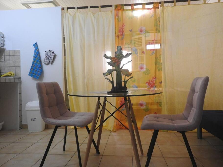 Studio Hibiscus-Ch Vue Sur Mer,Plage,Clim Les Anses-d'Arlets Exterior photo